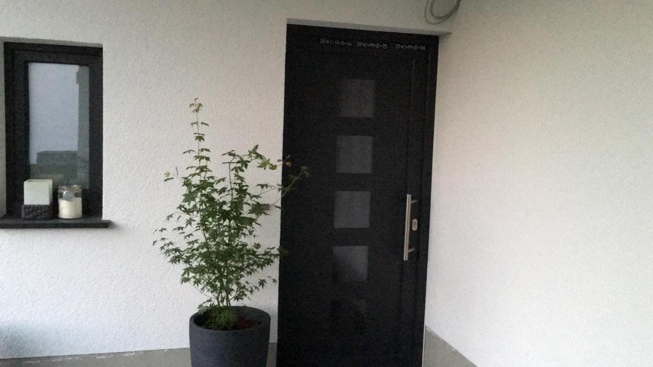 Gaestezimmer Melina Am Nuerburgring Аденау Екстериор снимка